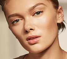 Pro Makeup Artist Beauty Tips Makeup Looks Bobbibrown Com