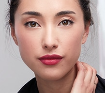 Beautiful Simple Bridal Makeup With A Slight Cat Eye For Some