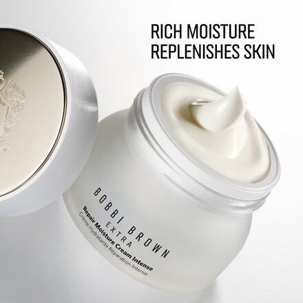 Extra Repair Hydrating Skincare Gift Set with Peptides