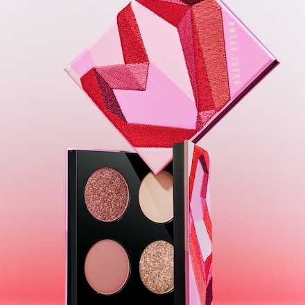 Limited-Edition Threads of Love Eyeshadow Palette